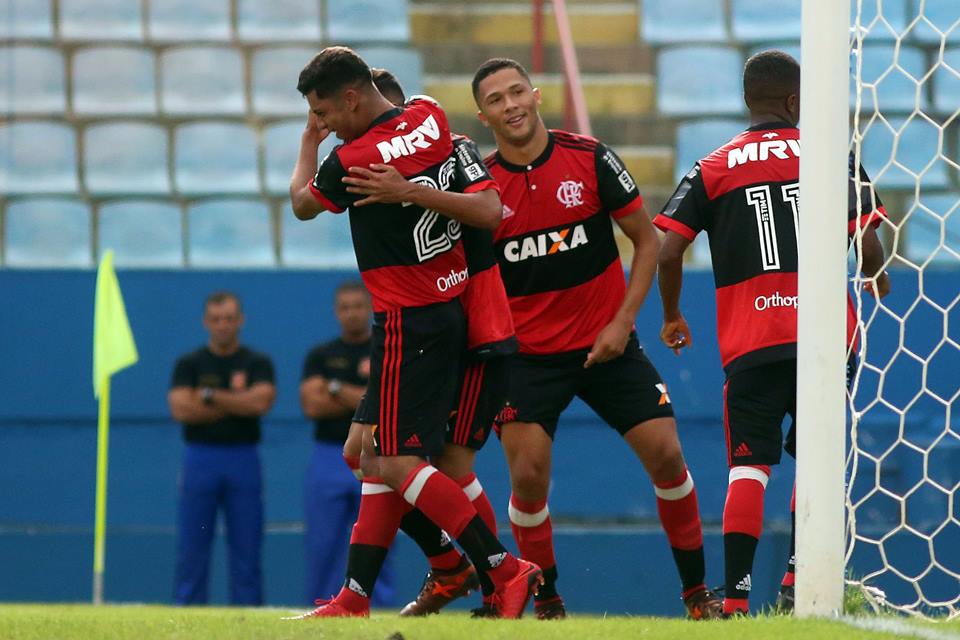 Flamengo bate Audax por um a zero e segue na Copinha